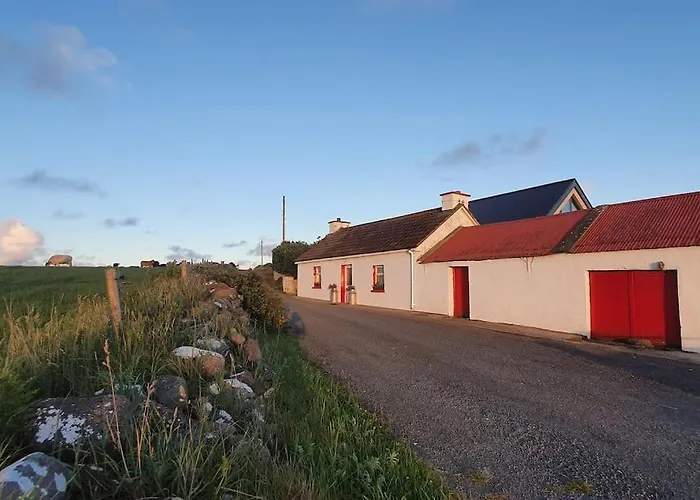 Wild Atlantic Seaside Semesterbostad *